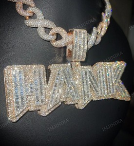 Colgante de Lujo para Hombre con Letra VVS de Moissanita Natural, Estilo Hip Hop Iced, Plata de Ley 925 Bañada en Rodio, Diseño Personalizado GCI - Product Image 2