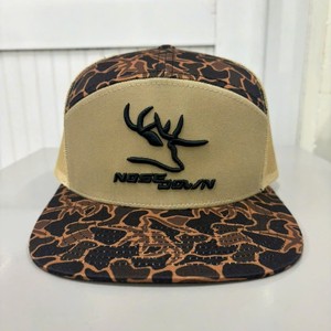 Wholesale Custom 7 Panels Trucker Hat Mesh <b>Cap</b> with Vintage Duck <b>Camo</b> Pattern and Hand 3D Embroidery Logo Headwear Vietnam Made - Product Image 1