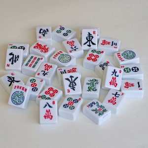 Figuras de Mahjong Tradicionales Hechas a Mano en Resina, Pintadas a Mano, Artesanía Artística Coleccionable, Decoración para el Hogar, Recuerdo con Diseño Floral - Product Image 2