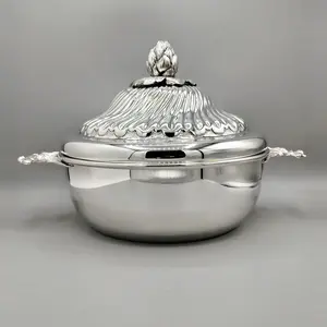 Casserole élégante en acier inoxydable isolée |   Parfait pour la table à manger et l'agencement du buffet - Product Image 3