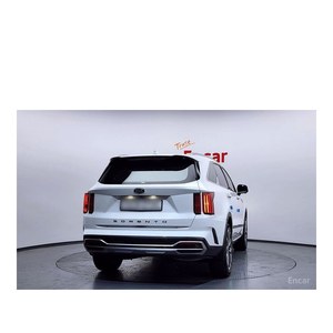 Pour Kia Sorento Diesel 2.2 2WD avec boîte de vitesses automatique, sièges en cuir, modèle avril 2021, 96 527 km - Product Image 4