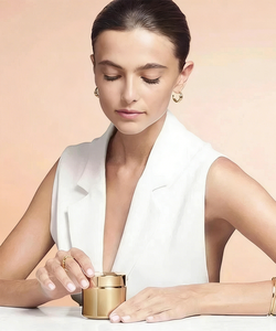 Crème Fondante Absolue en Gros d'Usine, Crème Douce aux Extraits de Grande Rose 2.0oz/60 ml Scellée - Product Image 2