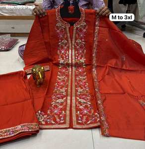 Conjunto de Kurti de Seda Muselina de Alta Calidad con Bordado a Mano, Pantalones Plazzo y Dupatta, Venta al Por Mayor, Moda Femenina - Product Image 4