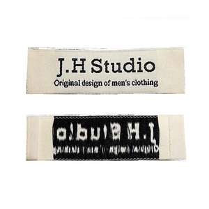 Etiquetas Personalizadas para Ropa a Precio de Fábrica, Etiqueta Tejida para Marca de Ropa, Etiqueta para Prendas - Product Image 1