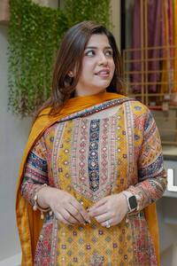 Ensemble Salwar Kameez en coton brodé traditionnel pour femmes, Kurta longue avec Dupatta, tenue décontractée, style Inde Pakistan - Product Image 2