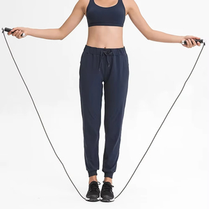 บริการ OEM กางเกงผู้หญิงสไตล์สตรีทแวร์ ทรงปกติ ผ้าแคนวาส ระบายอากาศได้ดี เหมาะสำหรับฤดูหนาว สวมใส่สบาย เอวกลาง สีพื้น สไตล์ฮิปฮอป - Product Image 3