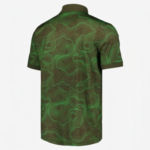 Polo de Manga Corta para Hombre con Estampado Topográfico Verde, con Bolsillo, Tejido de Secado Rápido, Estilo Casual - Product Image 3