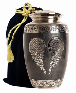 โกศบรรจุอัฐิทองเหลืองคุณภาพดีที่สุดสำหรับขายส่ง  แกะสลักลายปีกเคลือบนิกเกิล  สำหรับใส่เถ้ากระดูกมนุษย์ อุปกรณ์งานศพ ขนาด 10 นิ้ว - Product Image 5