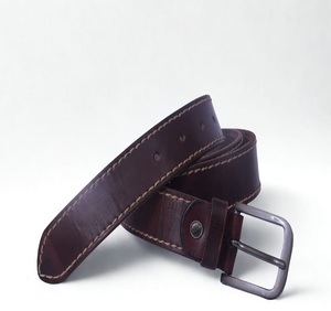 Cinturón de Cuero Marrón Oscuro con Costuras en Contraste, Hebilla Metálica, Estilo Casual para Mezclilla, Longitud Ajustable, Unisex, Atemporal - Product Image 1