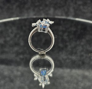 เครื่องประดับแฟชั่น Starsgem เงินแท้ 925 แหวนพลอยแซฟไฟร์สังเคราะห์ขนาด 7*9 มม. ประดับด้วยมอสซาไนต์ แหวนหมั้น - Product Image 5