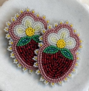 Pendientes de Perlas de Piña Rosas Hechos a Mano, Ideales para Colecciones de Playa y Resort Tropicales, Joyería de Moda de Verano para Niñas y Mujeres - Product Image 5