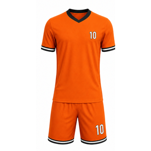 Uniforme de Fútbol Naranja Más Vendido |   Elegante Conjunto de Fútbol con Detalles en Negro en Contraste |   Conjunto Deportivo Clásico con Rayas en los Puños - Product Image 1