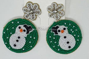 Pendientes de cuentas de bastón de caramelo doble, joyería navideña hecha a mano con hojas de acebo, Pendientes colgantes festivos para mujer - Product Image 4