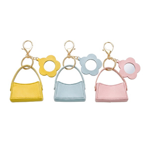 Llavero de Cuero PU con Espejo en Forma de Flor, Color Personalizado y Logotipo Personalizado, Alta Calidad, Accesorio de Maquillaje Diario para Chicas - Product Image 1