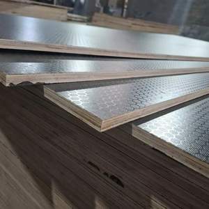 Contrachapado de Acacia y Eucalipto de 1250x2500mm con Malla Metálica y Película Antideslizante - Product Image 1