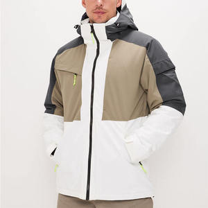 Veste coupe-vent durable et écologique de couleur personnalisée, veste de randonnée à coque dure, veste imperméable pour homme avec capuche personnalisée, fabrication en usine - Product Image 3