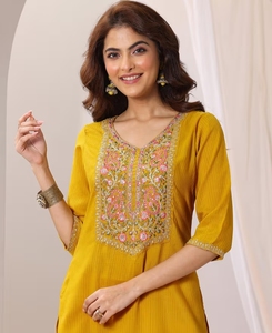Salwar Kameez de Seda Bordado con Lentejuelas KV Mustard, Traje Tradicional para Fiesta con Pantalón y Dupatta, Sin Arrugas y Reversible - Product Image 2