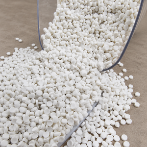 Offres Exceptionnelles : Granulés de Carbonate de Calcium de 25 kg, Qualité Masterbatch, Blanc Naturel, pour Film Soufflé, Matière Première Plastique - Product Image 1