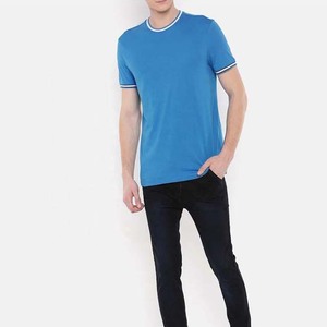 Camiseta de Algodón de Manga Corta para Hombre, Corte Regular, Color Azul, con Ribete en Contraste, Cuello Redondo, Estilo Casual, Precio Económico - Product Image 2