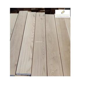 Suelos de Madera de Roble Macizo de Primera Calidad con Durabilidad Natural y Prolongada, Disponibles a un Precio Competitivo - Product Image 1