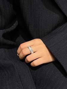 Bague éternelle complète en moissanite taille baguette pour femme, en argent 925 original, cadeau charmant pour anniversaire ou pour amies - Product Image 5