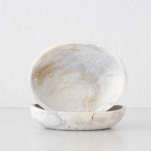 Juego de Fruteros Artizon Studio de Lujo, Diseño Elegante en Espiral, Resina Pulida Perlada Blanca, Ecológico, Duradero, Apto para Alimentos, Clásico - Product Image 3