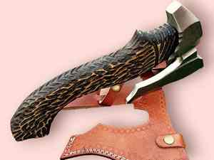 Hache en acier au carbone forgée à la main avec lame longue et manche texturé élégant, hache de Viking pour couper la pizza, meilleure hache en vente - Product Image 6