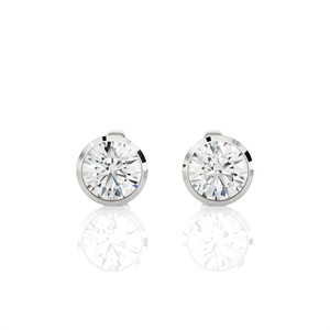 Boucles d'oreilles clous en or 18 carats avec diamant de laboratoire taille ronde 1,20 carat, certifié IGI et pureté VS1, en vente, exportation depuis l'Inde - Product Image 3