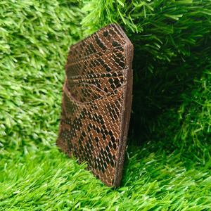 Porte-cartes en cuir texturé marron avec coutures durables pour hommes, étui minimaliste unique pour cartes de crédit, portefeuille de poche, accessoires modernes - Product Image 4