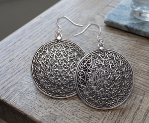 Pendientes Colgantes Geométricos Huecos de Plata de Ley 925 Oxidada, Diseño de Plata, Bonitos y Modernos, Joyería de Moda para Mayoristas - Product Image 6