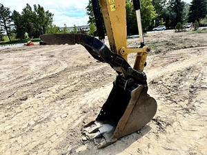 Excavatrice robuste 308E2 CR conçue pour les opérations quotidiennes des entrepreneurs - Product Image 4