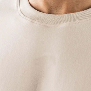 T-shirt Homme Oversize Col Rond Épaules Tombantes 100% Coton 220 g/m² Grammage Lourd Écologique Personnalisable Logo Vierge Longueur Longue Vente en Gros - Product Image 5