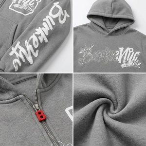 Ensemble survêtement gris de qualité supérieure à capuche, coupe ample, style streetwear, avec logo blanc imprimé et poches latérales - Product Image 6
