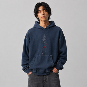 เสื้อฮู้ดดี้ผู้ชายแฟชั่น แต่งลายปักแบบดิสเทรส พร้อมซับในนุ่มสบาย ขอบแขนเสื้อแบบริบ และงานตัดเย็บคุณภาพพรีเมียม สำหรับขายส่ง - Product Image 1