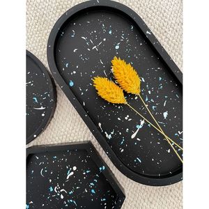 Luxury Resin <b>Decorative</b> Trays Oval and Round Shapes for Gifting - Product Image 3