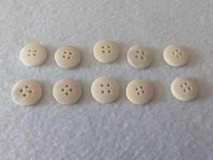 High Quality Custom Round 4-Hole Buffalo Horn Animal Style Durable <b>Handmade</b> Sewing Buttons for <b>Clothes</b> Shirt Suit buffalo bone - Product Image 6