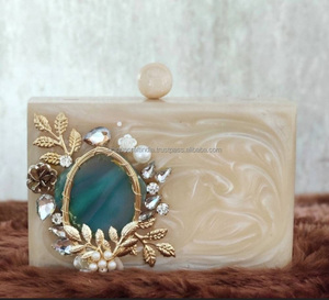 Pochette élégante en résine artisanale |   Sac de soirée luxueux brillant, imperméable et écologique |   pour la fête des mères, la Saint-Valentin - Product Image 6