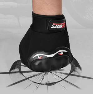 OEM Service Custom Wholesale Price Pure Leather Half Finger Gloves Fingerless Driving Fashionable Cycle Gym Gloves - Product Image 3
