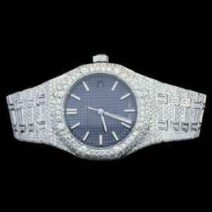 Reloj de Cuarzo con Diseño Moderno Hecho a Mano, Totalmente Cubierto de Diamantes de Imitación Estilo Hip Hop, Esfera Redonda Azul con Fecha Automática - Product Image 1