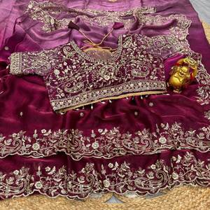 ผ้าซิลค์มังโก้ลายปักดิ้นทองแบบดั้งเดิมสุดหรูหรา พร้อมเสื้อปักสำเร็จรูป ยาว 5.5 เมตร - Product Image 5