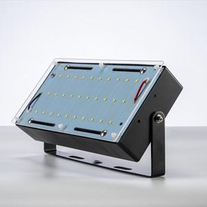 Foco LED de 40W con Clasificación IP68 a Prueba de Lluvia, 4000LM, 3000K, Tono Cálido, Inclinable, Lámpara de Pared Exterior para Caminos, Patios y Entradas - Product Image 6