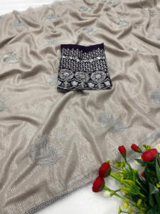 Sari en mousseline de soie haut de gamme VASTRA COTTAGE avec bordure brodée de sequins, élégant, style Bollywood, pour soirée - Product Image 2