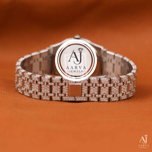 AARVA JEWELS นาฬิกาข้อมือผู้หญิงสุดหรู 30 มม. สแตนเลสสตีล ขอบเพชร อะนาล็อกควอตซ์ พร้อมหน้าปัดคริสตัลแซฟไฟร์ - Product Image 2