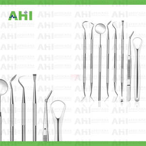 Kit d'outils dentaires manuels en acier inoxydable 8 pièces Africana Healthcare Industry – Ensemble d'hygiène avec pince, gratteur, détartreur, miroir, lime – Certifié CE - Product Image 4