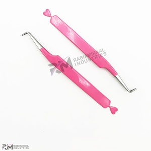 RMI Professional Hot Selling Eco-Friendly Durable Pink Stainless Steel Eyelash Tweezers Heart Design Plain Grip Lash Extension - Product Image 3