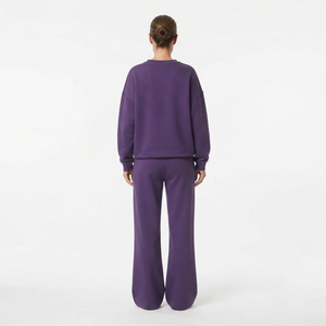 Ensemble de survêtement deux pièces pour femme de haute qualité avec sweat-shirt à col rond à manches longues orné de strass et pantalon large, broderie personnalisée - Product Image 6