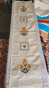 Handmade Embroidered Cotton <b>Table</b> <b>Runner</b> With Pink floral elephant Pattern Traditional Home Decor - Product Image 3