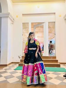Traditional Indian Women's Colorful Heavy Muslin Cotton <b>Lehenga</b> Choli Set Embroidered Jacket Floor-Length <b>Skirt</b> Digital Print - Product Image 2