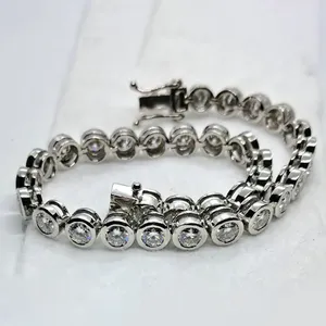 Bracelet tennis en moissanite, argent 925 plaqué or blanc, bijoux luxueux et étincelants pour femmes, cadeau de mariage - Product Image 1