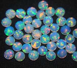 Ópalo Etíope Premium, Corte Brillante, Gema Suelta Natural, Ópalo de Fuego Multicolor, Calidad Super Fina, Pulido, Gemas Hasnain de 5mm - Product Image 1